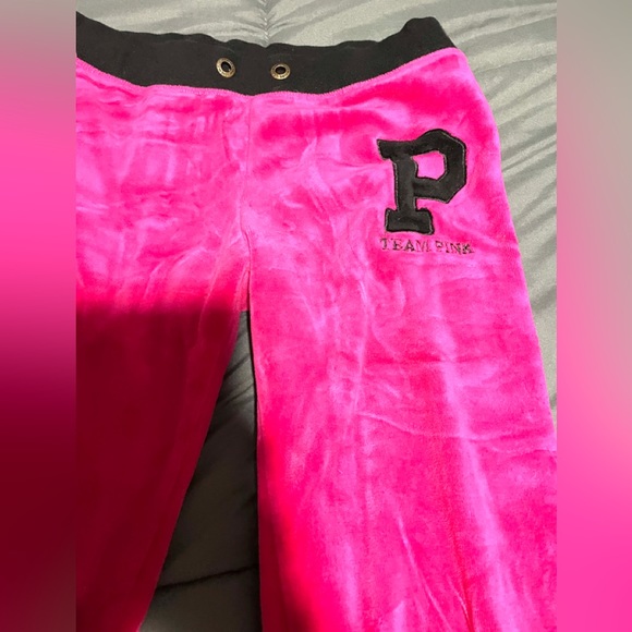 Authentic VS Sweatsuit one of a kind - Picture 7 of 15